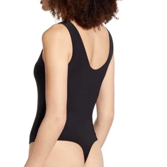NORDSTROM / BLACK SLEEVELESS SCOOP NECK Women's Bodysuit - Picture 2 of 5